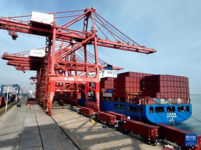 由負轉正!4月單月我國貨物貿易進出口同比增長8%